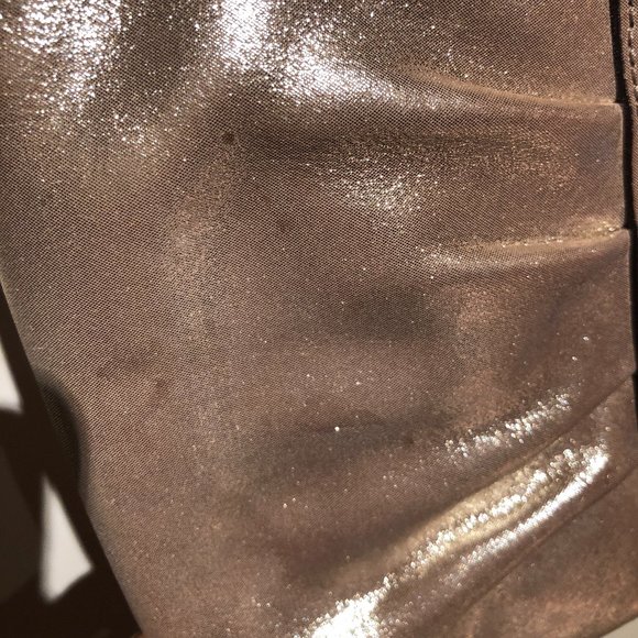 Coach Pleated Champagne Sparkle Gold wristlet - Picture 10 of 10